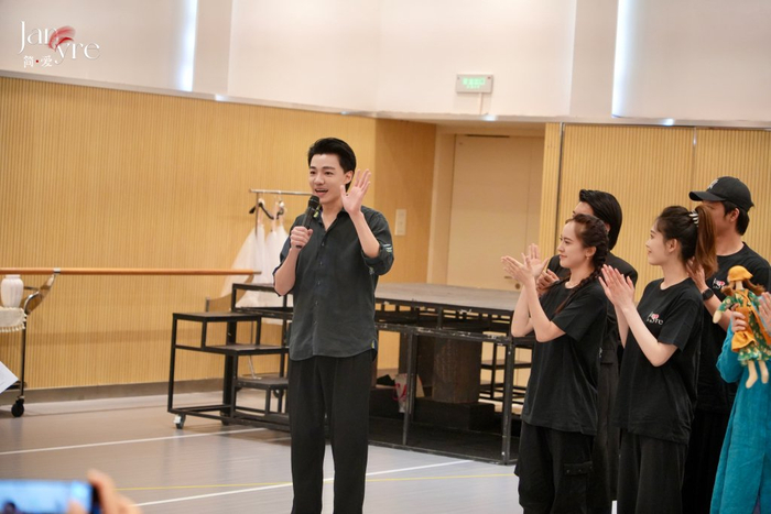音乐剧《简·爱》发起人、导演与主演金圣权