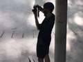 李现白鹿穿拖鞋走街串巷：广东凭什么让明星集体变松弛？