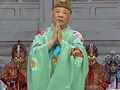 郭德纲改编红歌被立案，贾冰饭局说粗话被心疼——玩笑的边界，到底由谁说了算？|评论