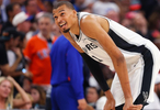 美媒预测新赛季六大奖项：文班包揽MVP+DPOY 布泽尔成最佳新秀