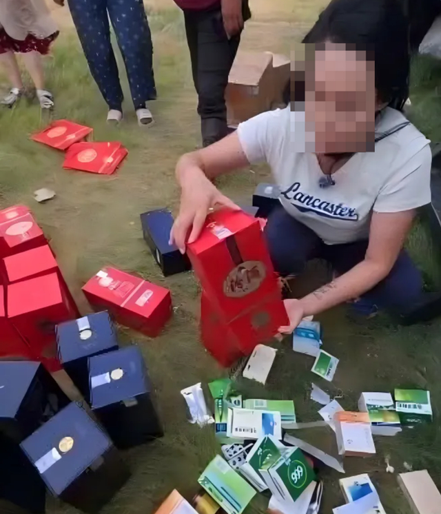 蒙古极端分子强闯中企驻地，现场直播羞辱中国人，为何执意反华？|蒙古国|苏赫巴托尔省|立案调查|石油|民族_新浪新闻