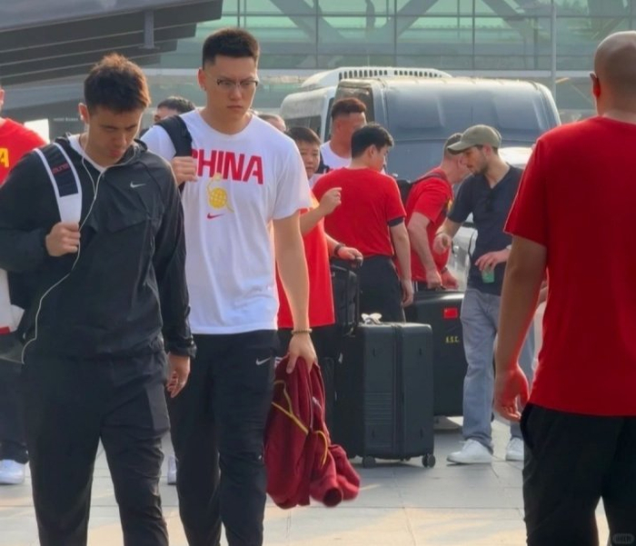 中央5台直播中国男篮VS卡塔尔，郭士强难有变化，杨瀚森或打替补|后卫|庞峥麟|卡塔尔男篮|胡金秋|焦泊乔_新浪体育_新浪新闻