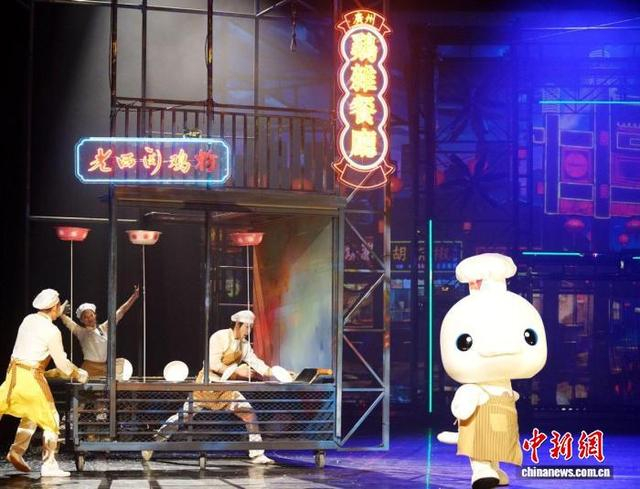 演出现场。冯琬斌 摄