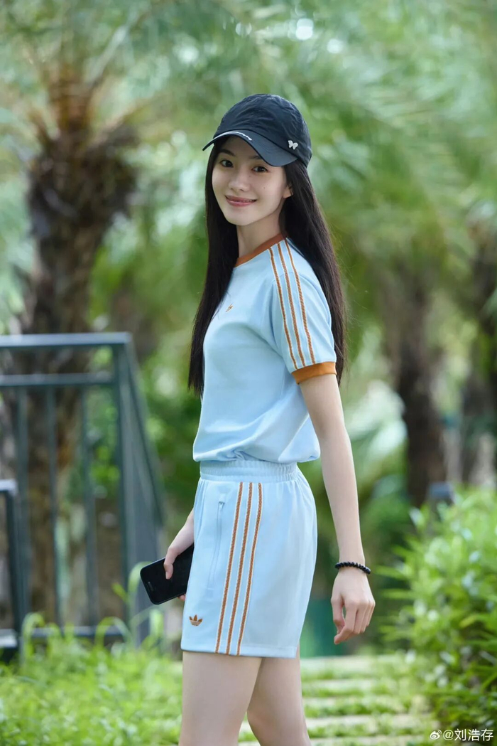 图源刘浩存个人微博