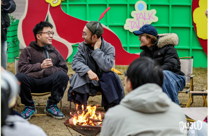 葛宇路在成都發起的“不拘小集”活動 葛宇路 供圖