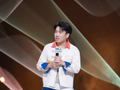 脱口秀演员TZ（童钟）：废品站的“俄狄浦斯”｜“脱”颖而出