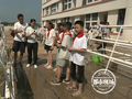 开学第一课：吉安永丰一小学 教学楼顶种植中草药材