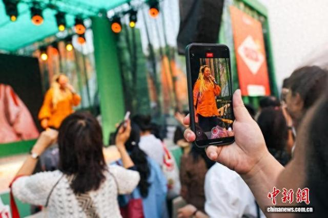 现场演出。 主办方供图