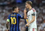 欧冠遭皇马辱华中卫爆头！29岁国米队长气炸：死亡凝视+怒指对手