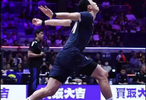 再这么打，中国男排就难了，第二局、第三局拦防完全跟不上，进攻也没打出来