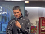 进入国家队是荣誉！邵佳一看好赵松源未来 中国足球小将 国足