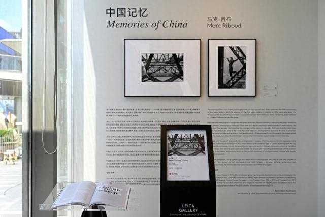 2026年9月12日，法国已故摄影家马克·吕布个展“中国记忆”在上海西岸徕卡画廊开幕。澎湃新闻记者 吴栋 图