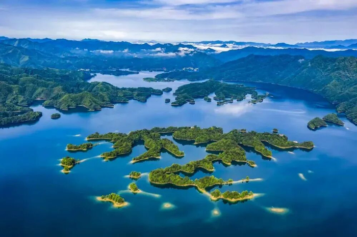 （太平湖黄金岛全貌。周小川 摄）