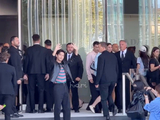 李现prada大秀入场横屏版直拍，现哥气质身材无敌了！