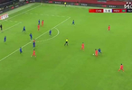 5分钟2球！王子铭头球破门完成双响，国足2-0领先马尔代夫