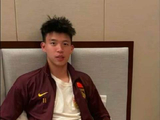 王钰栋加盟沙尔克04传闻不断，实际休整天数才是重点