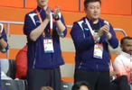 4-1！国乒男双击败日本，林诗栋黄友政高举拳头，王励勤起立鼓掌