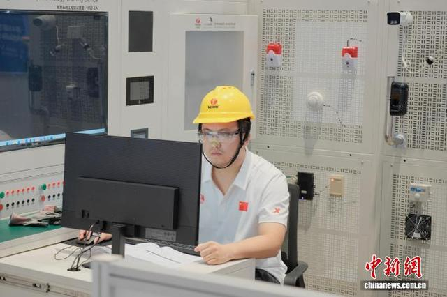 李金泽在比赛现场。 李沐霏供图