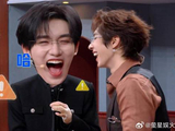 太敢问了！张凌赫：下一个会倒闭的公司是谁的？丁程鑫完全嘴替：李飞