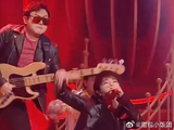 王牌家族能开演唱会了，沈腾弹贝斯贾玲打架子鼓，华晨宇狂飙高音太炸！