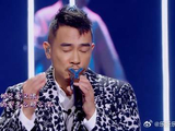 陈小春常石磊创新改编《我爱的人》，疗伤情歌爱了！