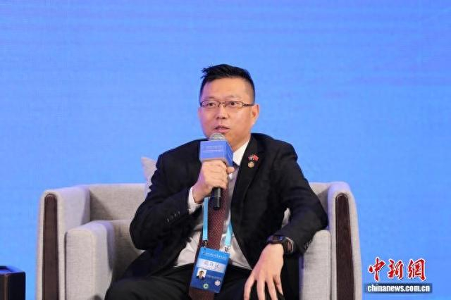 柬中关系发展学会会长谢莫尼勒。 梁犇 摄