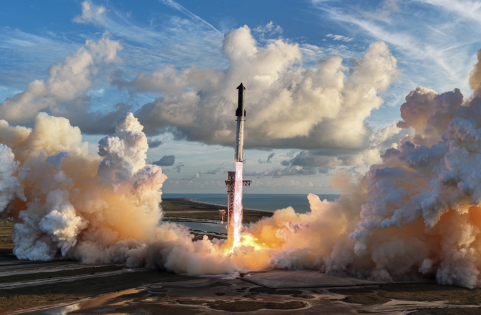 SpaceX在社交媒体上发布的星舰发射照片