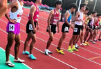全国大学生田径锦标赛1500米起跑，山东第一快枪手发枪瞬间晃飞刘德助…
