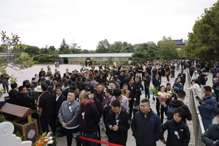 图片均来自中国国家话剧院