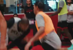 火箭裁掉中锋拉斐尔·卡斯特罗， 腾出了一个双向合同名额