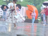 全世界请来看田曦薇转公主裙！像在雨中翩翩起舞的小猫