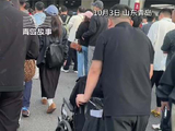 青岛故事丨14岁男孩拄双拐来青岛看周杰伦演唱会