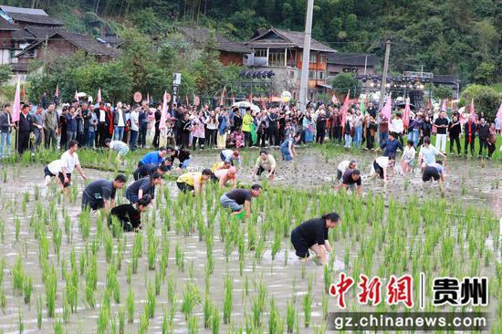剑河县太拥镇昂英村开渔节活动现场。剑河县融媒体中心 供图