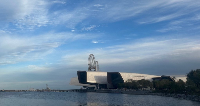 国家海洋博物馆以及被称为“滨海之瞳”的摩天轮项目。 澎湃新闻记者 王俊 图