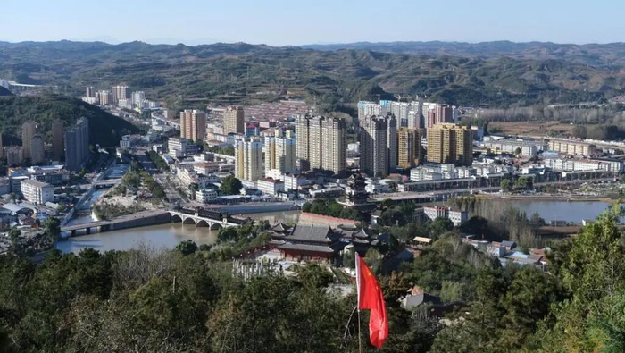 国庆期间的山西安泽县城全景。澎湃新闻记者 林平 图