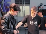 乃文的助理衣服原来是陈哲远准备的