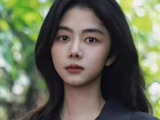 36岁谭松韵，出道18年未签公司，部部女主