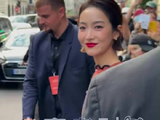 宋茜出发LV大秀 拼色裙子穿搭 Victoria闪耀巴黎呀