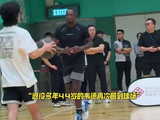 韦德中国行状态引球迷讨论能否打CBA
