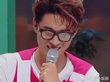 刘宇宁老抢不到答题，杨迪提出策略，秒抢到！