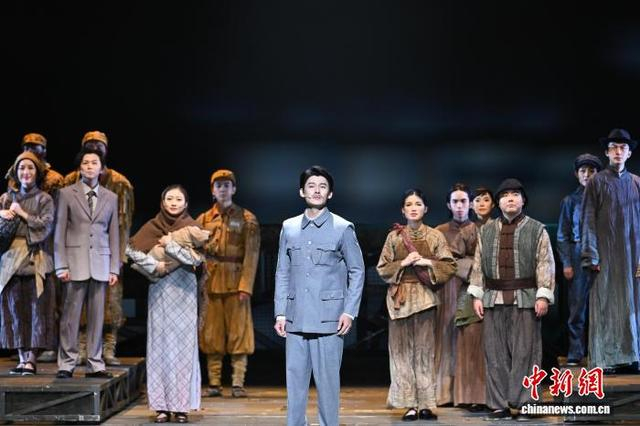 图为音乐剧《四十天》演出现场。 中新网记者 何蓬磊 摄