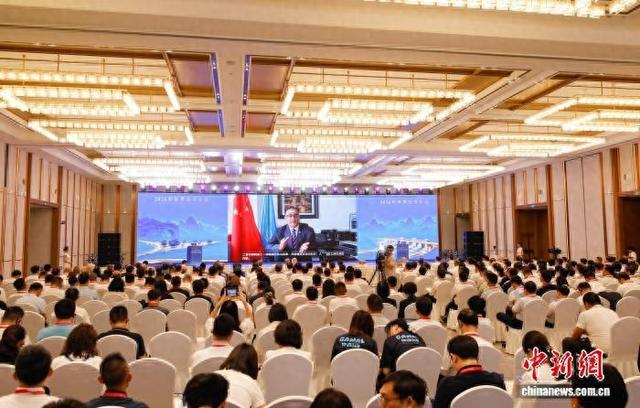 10月13日，在广西桂林举办的2026年世界运河大会现场。杨宗盛 摄