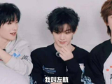 我叫左航……灵感来源：业余旋手 万万没想到