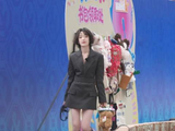 希林娜依高送孩子上班直播清唱我不想念