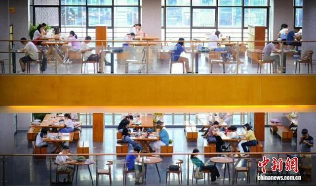 在五山老馆自习的华南理工大学学生。华南理工大学供图
