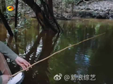 看邓为钓鱼才知道什么叫稳，别人手忙脚乱，他一出手就是全场最大那条