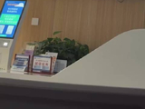 郁可唯候诊区被大屏喊本名郁英霞，自嘲震耳欲聋