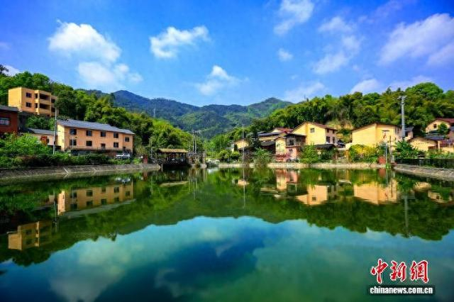 图为重庆市沙坪坝区丰文街道三河村。沙坪坝区生态环境局供图