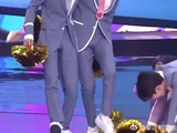 虽心疼但时代少年团张真源这事真的好好笑