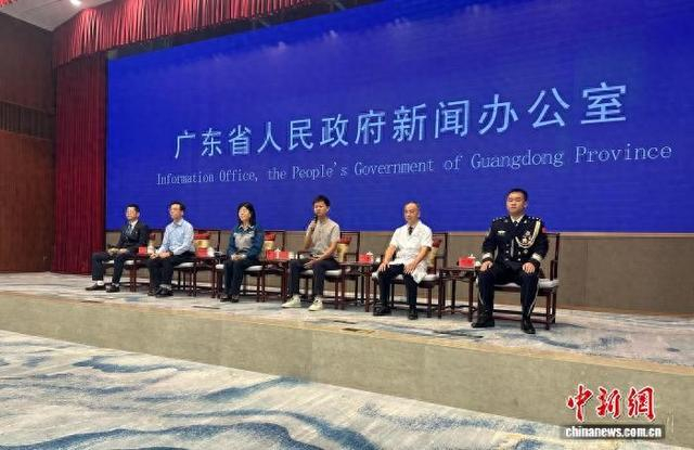 记者见面会现场。记者 程景伟 摄